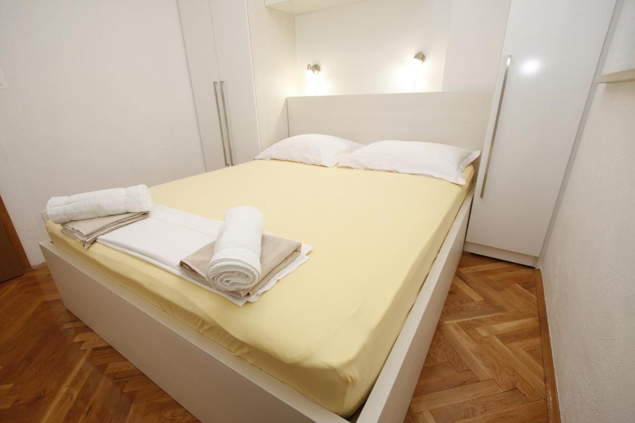 Apartments Galic Makarska Esterno foto